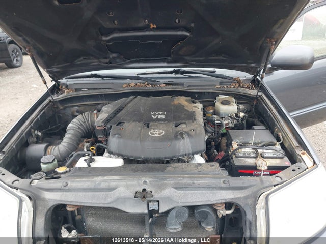 2004 Toyota 4runner Sr5/sport მანქანა იყიდება აუქციონზე, vin: JTEBU14R348025327, აუქციონის ნომერი: 12613518