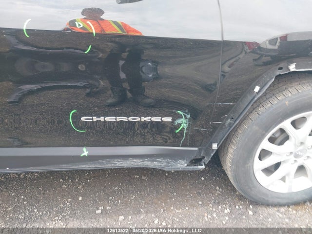 Aukcja sprzedaży 2017 Jeep Cherokee North, vin: 1C4PJLCB4HD216321, numer aukcji: 12613522