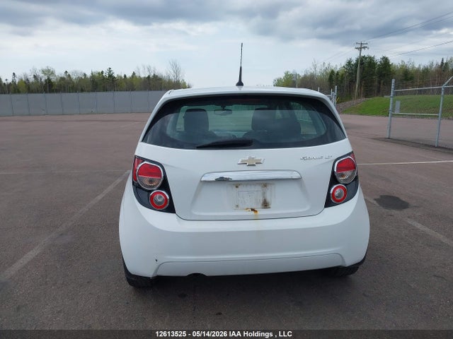 Auction sale of the 2014 Chevrolet Sonic Lt Auto, vin: 1G1JC6EH1E4193622, lot number: 12613525