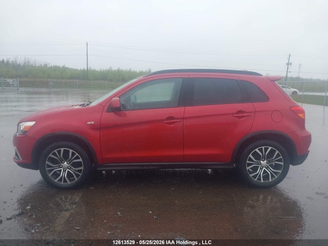 Продаж на аукціоні авто 2018 Mitsubishi Rvr Se Limited/gt, vin: JA4AJ4AW5JU602232, номер лоту: 12613529