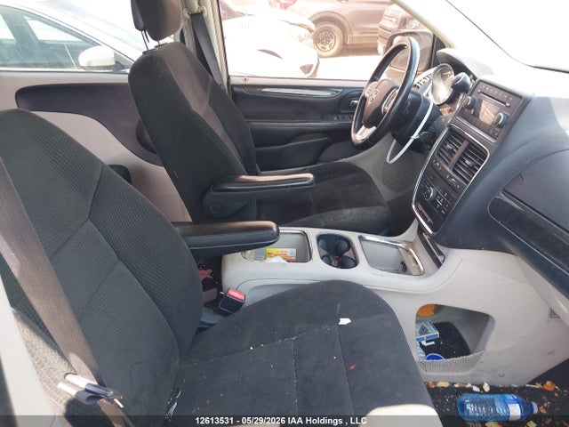 2016 Dodge Grand Caravan Crew მანქანა იყიდება აუქციონზე, vin: 2C4RDGDG5GR381999, აუქციონის ნომერი: 12613531
