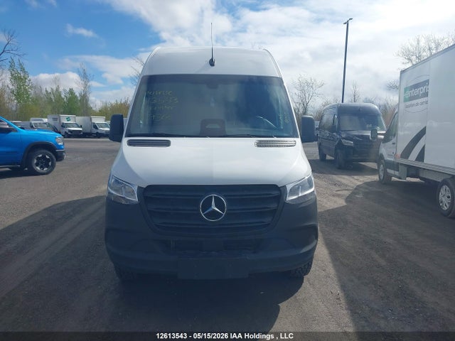 12613543 :رقم المزاد ، W1Y4KCHY9SP817366 vin ، 2025 Mercedes-benz Sprinter 2500 مزاد بيع