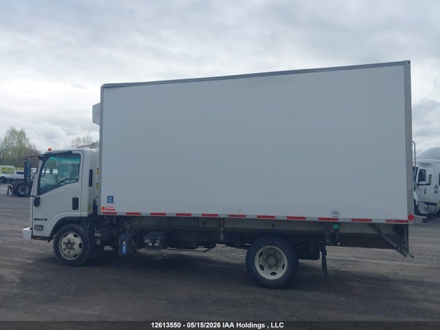 12613550 :رقم المزاد ، JALE5W164N7301560 vin ، 2022 Isuzu Nrr مزاد بيع
