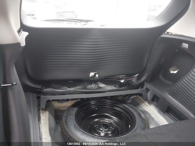 3CZRZ2H34TM107152 Honda Hr-v Lx Awd