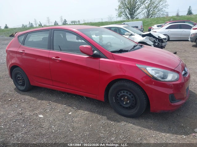 2014 Hyundai Accent მანქანა იყიდება აუქციონზე, vin: KMHCT5AE5EU154100, აუქციონის ნომერი: 12613564