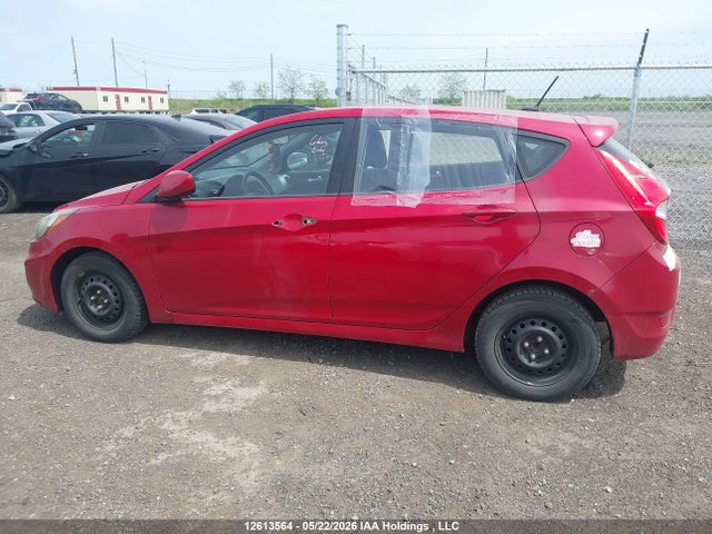 2014 Hyundai Accent მანქანა იყიდება აუქციონზე, vin: KMHCT5AE5EU154100, აუქციონის ნომერი: 12613564
