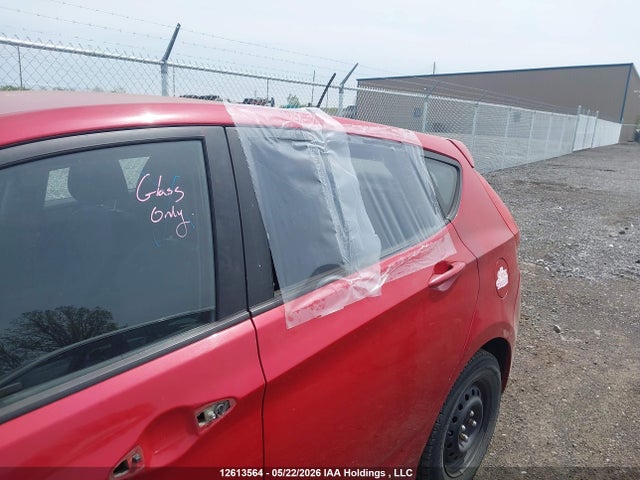 2014 Hyundai Accent მანქანა იყიდება აუქციონზე, vin: KMHCT5AE5EU154100, აუქციონის ნომერი: 12613564
