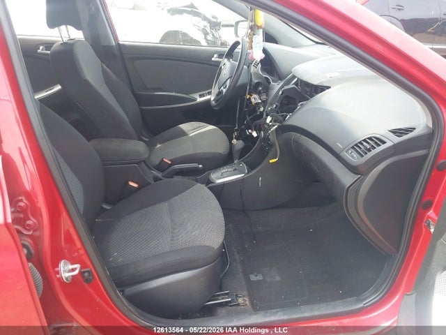 2014 Hyundai Accent მანქანა იყიდება აუქციონზე, vin: KMHCT5AE5EU154100, აუქციონის ნომერი: 12613564