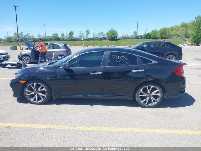2019 Honda Civic Touring მანქანა იყიდება აუქციონზე, vin: 2HGFC1F99KH102345, აუქციონის ნომერი: 12613566
