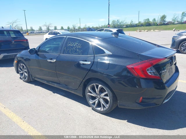 2019 Honda Civic Touring მანქანა იყიდება აუქციონზე, vin: 2HGFC1F99KH102345, აუქციონის ნომერი: 12613566
