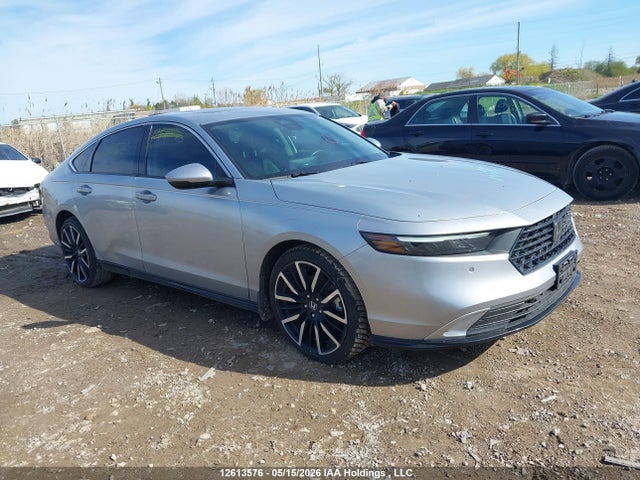 2025 Honda Accord Hybrid მანქანა იყიდება აუქციონზე, vin: 1HGCY2F80SA800102, აუქციონის ნომერი: 12613576