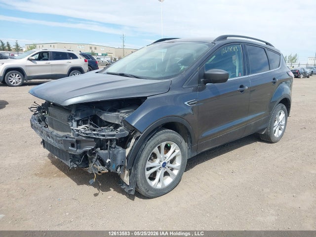 12613583 :رقم المزاد ، 1FMCU9GDOJUB89446 vin ، 2018 Ford Escape Se مزاد بيع