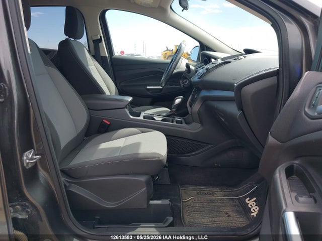 12613583 :رقم المزاد ، 1FMCU9GDOJUB89446 vin ، 2018 Ford Escape Se مزاد بيع