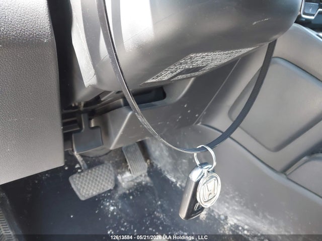 12613584 :رقم المزاد ، 2HKRW2H87NH202811 vin ، 2022 Honda Cr-v مزاد بيع