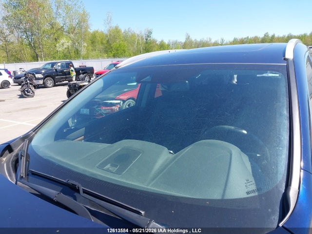 12613584 :رقم المزاد ، 2HKRW2H87NH202811 vin ، 2022 Honda Cr-v مزاد بيع