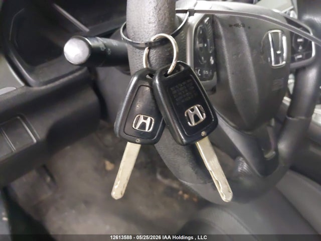 2HGFC2E56HH033465 Honda Civic Lx