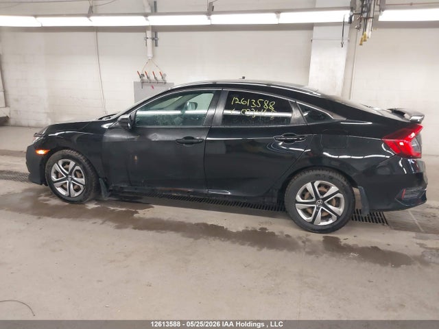 2HGFC2E56HH033465 Honda Civic Lx