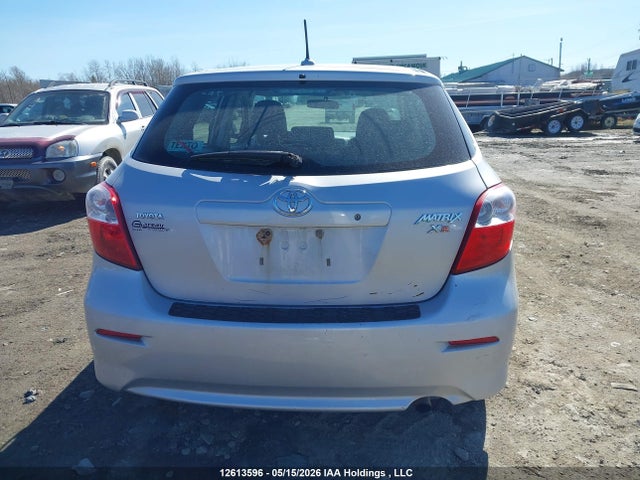 12613596 :رقم المزاد ، 2T1KE40E39C002728 vin ، 2009 Toyota Matrix Xr مزاد بيع