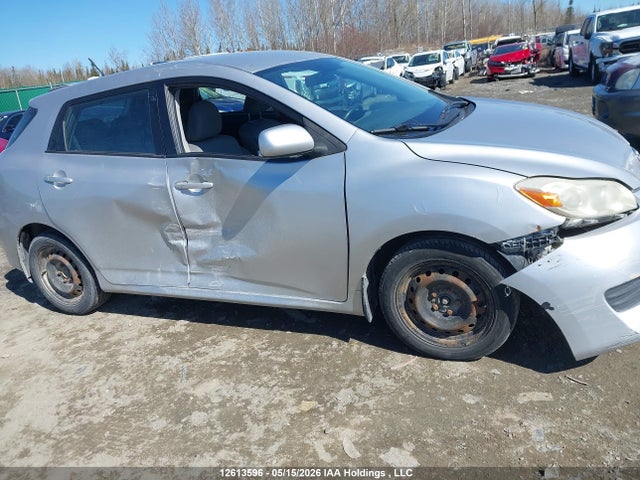 12613596 :رقم المزاد ، 2T1KE40E39C002728 vin ، 2009 Toyota Matrix Xr مزاد بيع