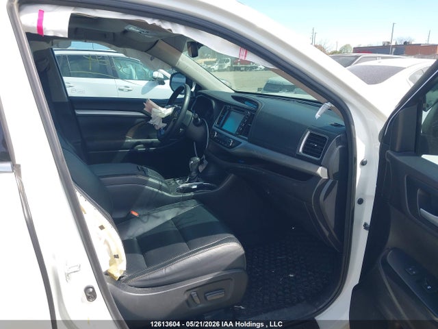5TDJZRFH3JS541408 Toyota Highlander Xle