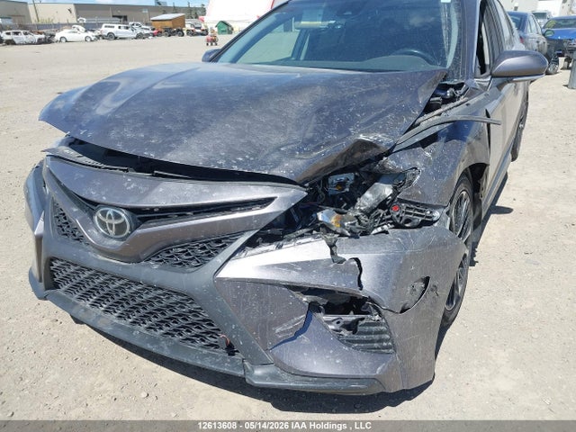 12613608 :رقم المزاد ، 4T1J11BK7LU004349 vin ، 2020 Toyota Camry Se مزاد بيع