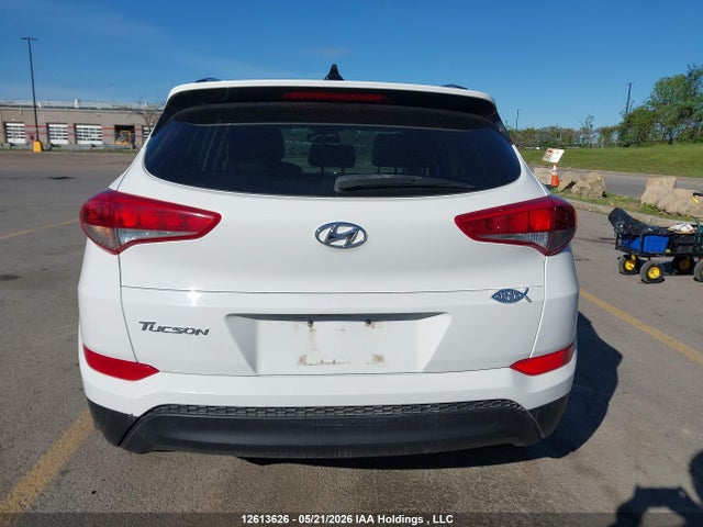 KM8J33A45JU609167 Hyundai Tucson Limited/sport And Eco/se