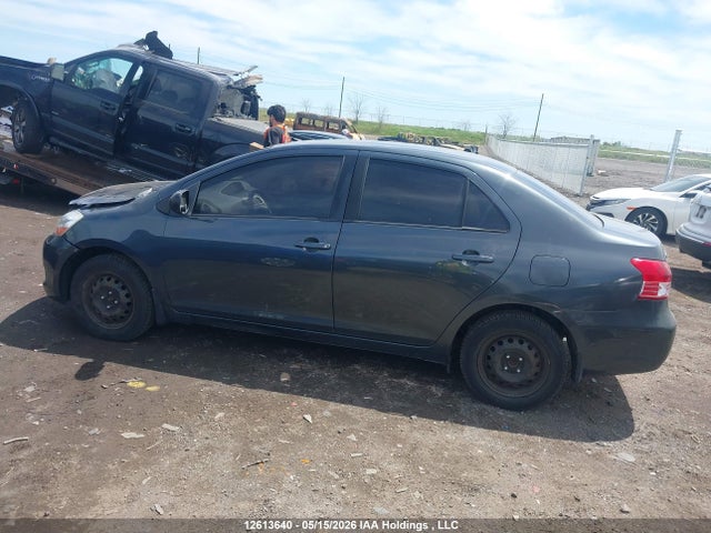 12613640 :رقم المزاد ، JTDBT4K32B1410536 vin ، 2011 Toyota Yaris مزاد بيع