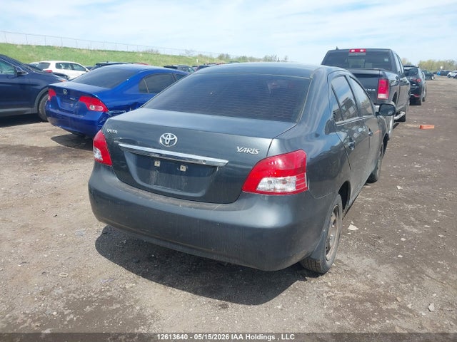 12613640 :رقم المزاد ، JTDBT4K32B1410536 vin ، 2011 Toyota Yaris مزاد بيع