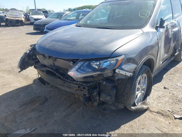 Продаж на аукціоні авто 2017 Nissan Rogue S/sl Platinum/sv, vin: 5N1AT2MV4HC750911, номер лоту: 12613654