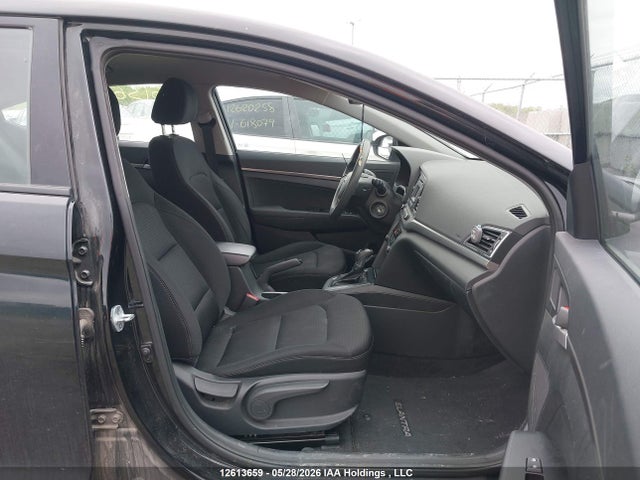 Продаж на аукціоні авто 2017 Hyundai Elantra Se, vin: 5NPD74LF4HH074699, номер лоту: 12613659