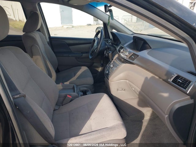 Продажа на аукционе авто 2017 Honda Odyssey Se, vin: 5FNRL5H35HB502557, номер лота: 12613661
