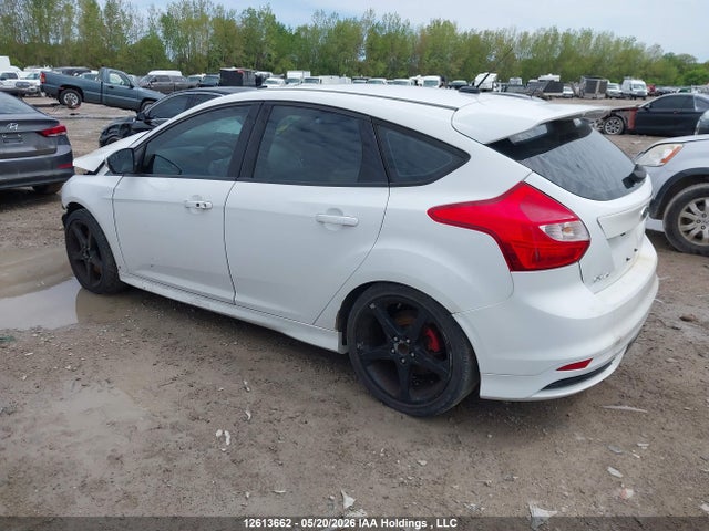 Ford Focus 2014 1FADP3L92EL319940 Image 3