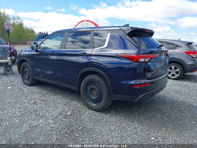 JA4J4UA84RZ635181 Mitsubishi Outlander Es