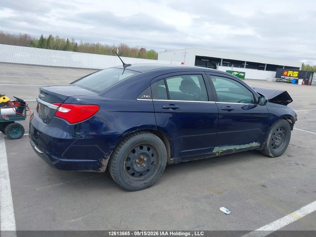 Продаж на аукціоні авто 2014 Chrysler 200, vin: 1C3CCBAB9EN104971, номер лоту: 12613665