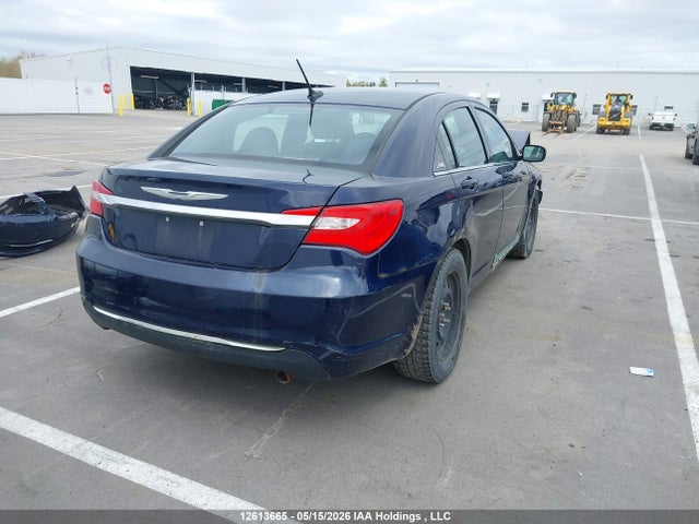 Продаж на аукціоні авто 2014 Chrysler 200, vin: 1C3CCBAB9EN104971, номер лоту: 12613665