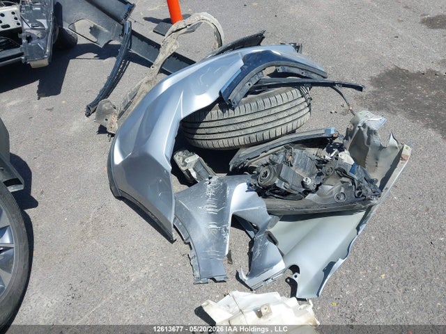 12613677 :رقم المزاد ، JTMRJREV5JD219446 vin ، 2018 Toyota Rav4 Hv Le Plus/xle مزاد بيع
