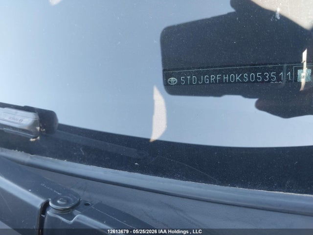 5TDJGRFH0KS053511 Toyota Highlander Hybrid Xle