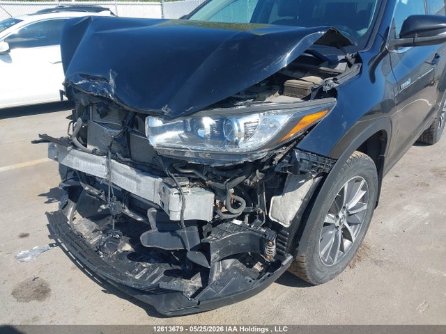 5TDJGRFH0KS053511 Toyota Highlander Hybrid Xle