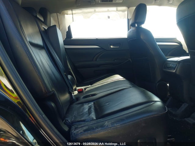 5TDJGRFH0KS053511 Toyota Highlander Hybrid Xle