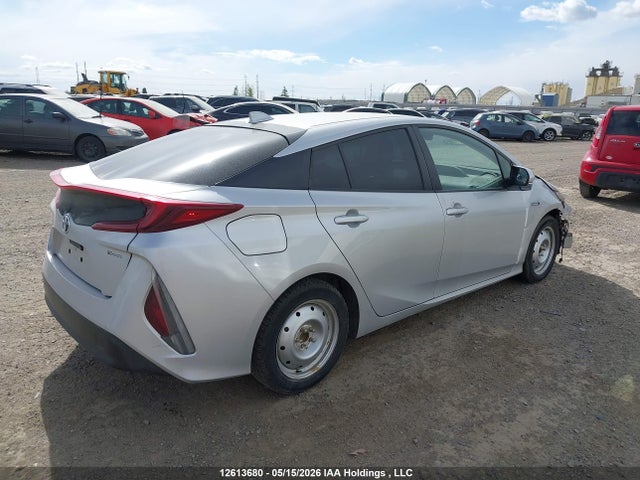 Продаж на аукціоні авто 2021 Toyota Prius Prime, vin: JTDKAMFP5M3183336, номер лоту: 12613680