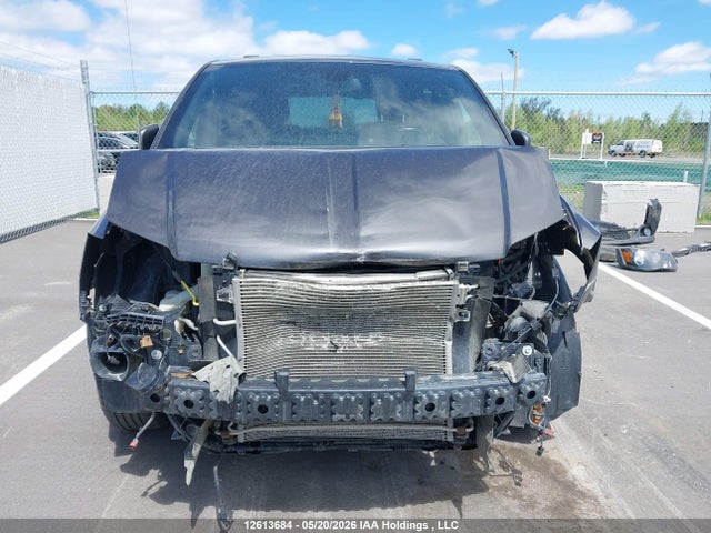 2019 Dodge Grand Caravan Gt მანქანა იყიდება აუქციონზე, vin: 2C4RDGEG4KR726950, აუქციონის ნომერი: 12613684