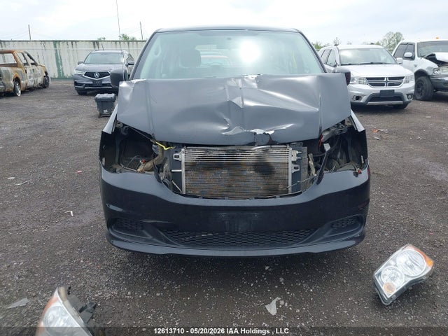 2C4RDGBG0JR167674 Dodge Grand Caravan Cvp/sxt