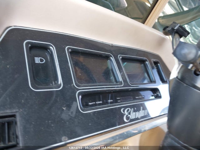 12613713 :رقم المزاد ، 1GBKP37W8K3312945 vin ، 1989 Chevrolet P30 مزاد بيع