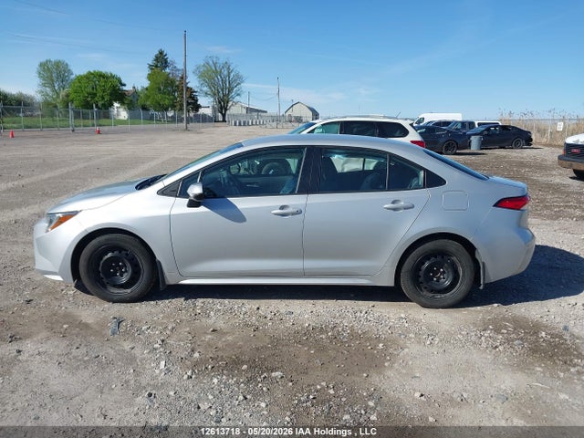 2021 Toyota Corolla Le მანქანა იყიდება აუქციონზე, vin: 5YFBPMBE4MP153027, აუქციონის ნომერი: 12613718