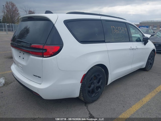 Chrysler Pacifica Limited 2025 2C4RC1GG1SR601921 Image 4