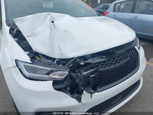 Chrysler Pacifica Limited 2025 2C4RC1GG1SR601921 Image 6