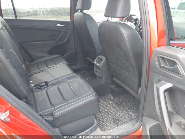 Продажа на аукционе авто 2019 Volkswagen Tiguan Highline, vin: 3VV4B7AX2KM018033, номер лота: 12613736
