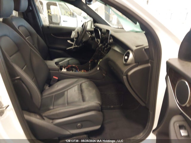 Продажа на аукционе авто 2020 Mercedes-benz Glc 300 4matic, vin: WDC0G8EB0LV199430, номер лота: 12613738