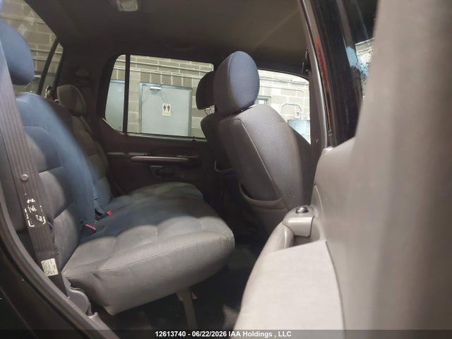 12613740 :رقم المزاد ، 1FMZU77E41UA04418 vin ، 2001 Ford Explorer Sport Trac مزاد بيع