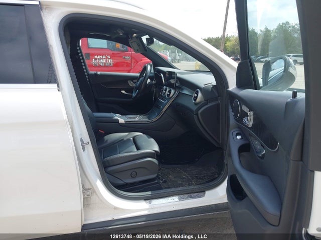 W1N0G8EB7LV244099 Mercedes-Benz Glc 300 4matic